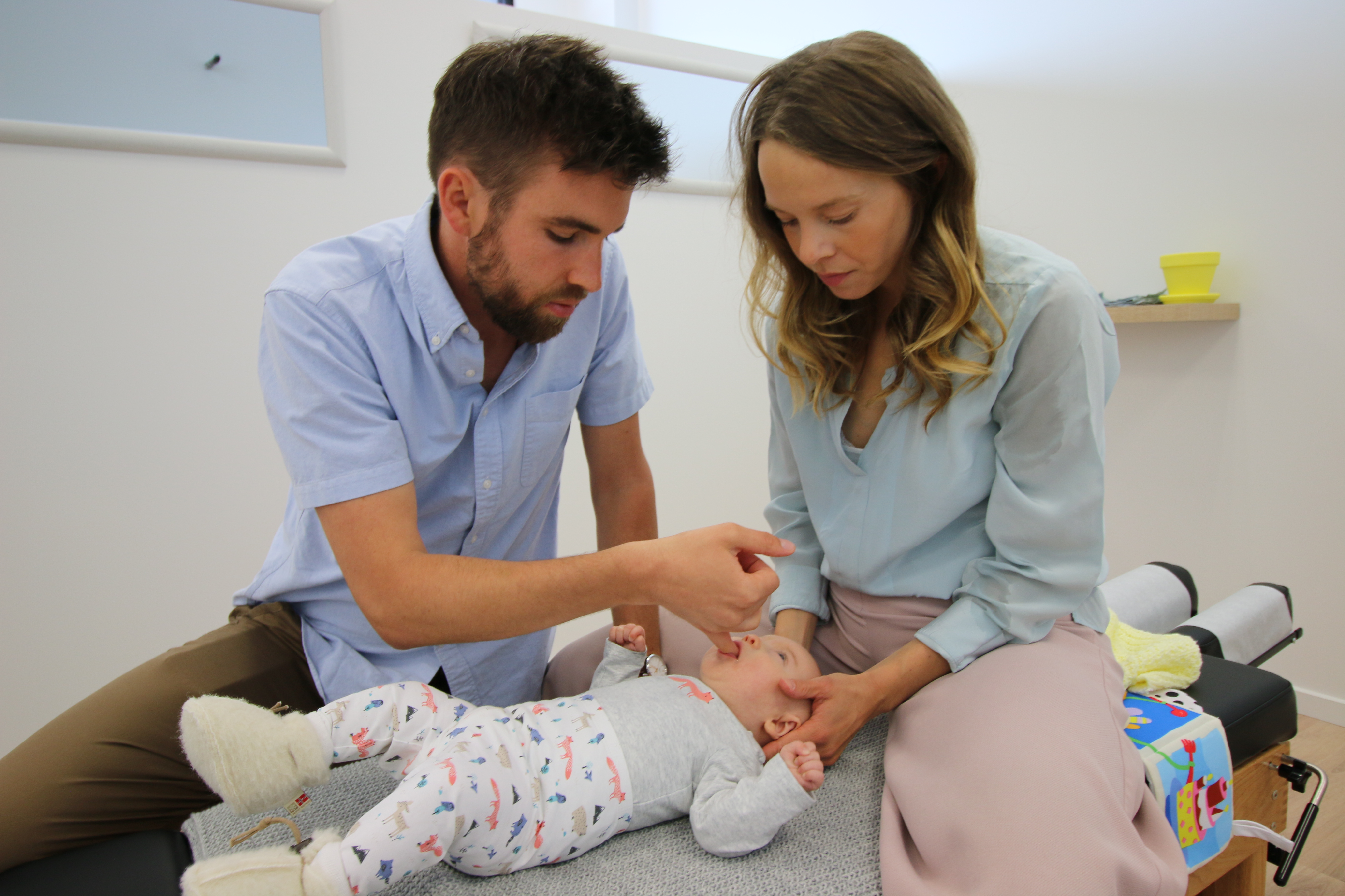 Signs a Baby Should See a Chiropractor